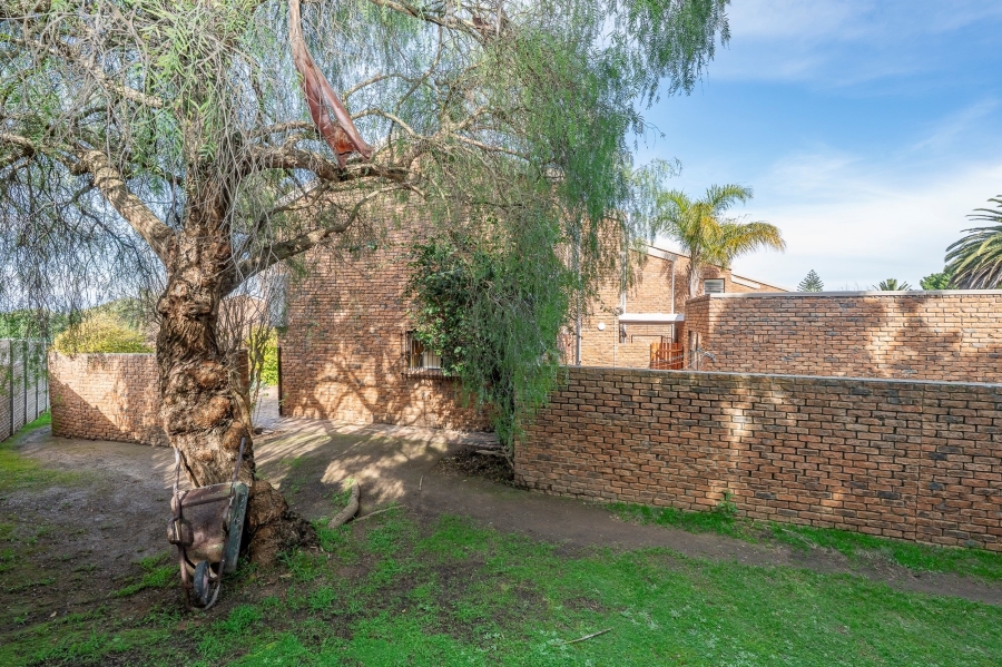 4 Bedroom Property for Sale in Eversdal Western Cape
